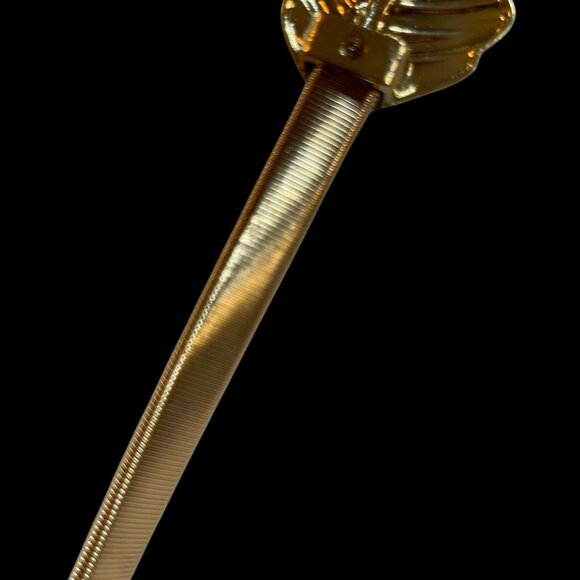 Gold-Plated Retro Metal Leaf Design Belt With Adjustable Stretch Fit - Picture 4 of 6